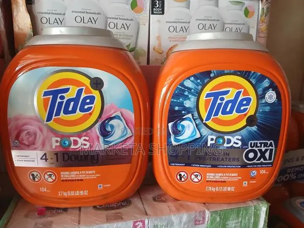 Tide Pods 4 In 1 Detergent 2.7kg · Photo 1