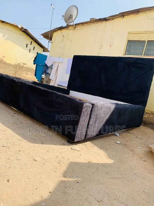 Kings Bed Frame · Photo 1