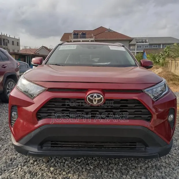 Toyota RAV4 2020 Red