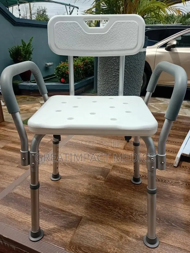 Shower Chair · Photo 1