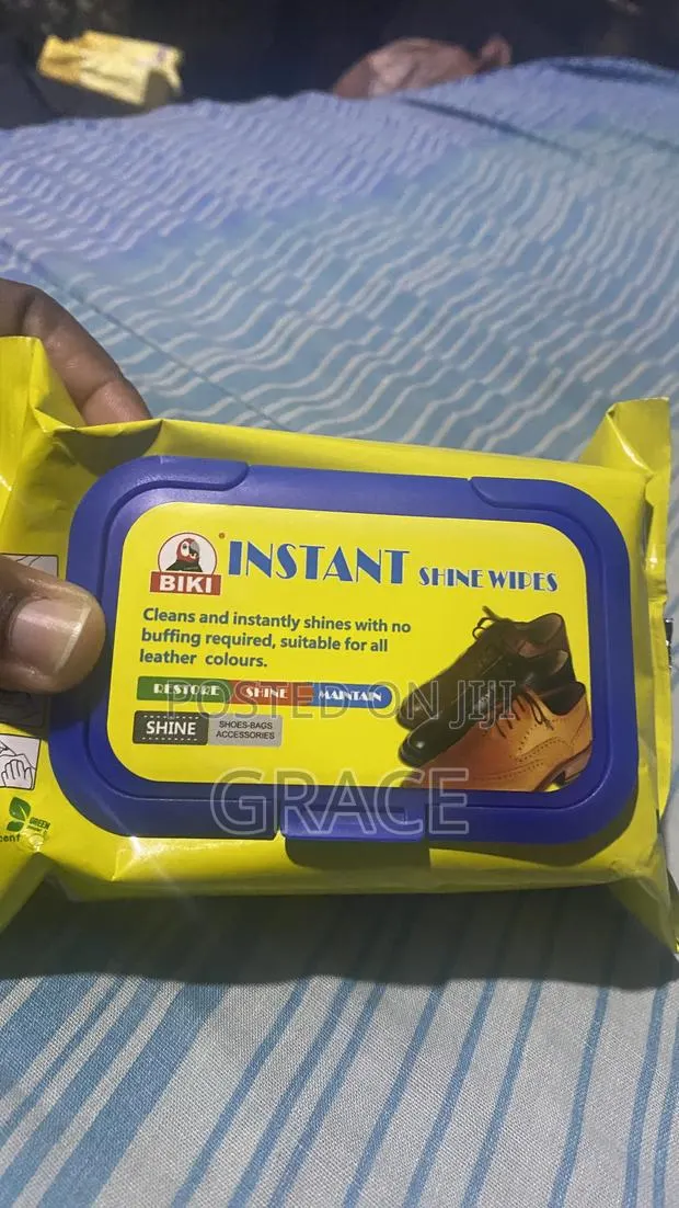 Bag and Shoe Wipes · Photo 1