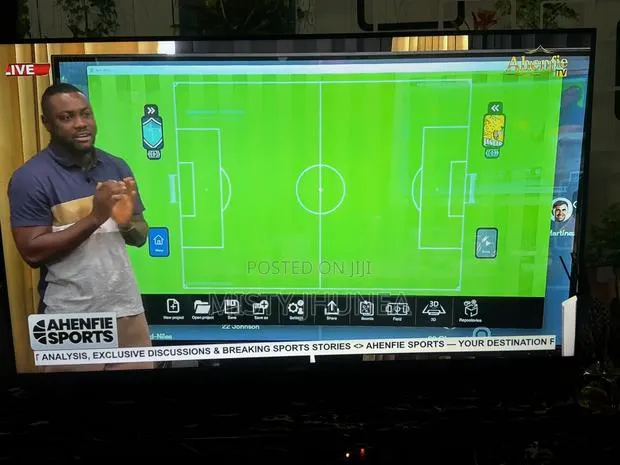 Hisense 45 Inches TV · Photo 1