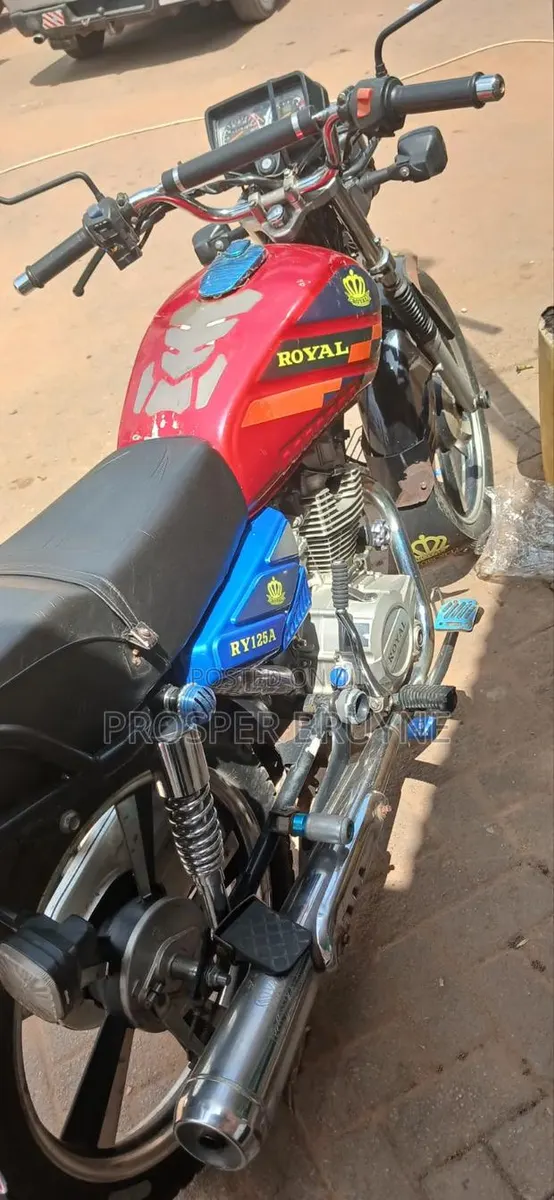 Royal RY125 2024 Black · Photo 1