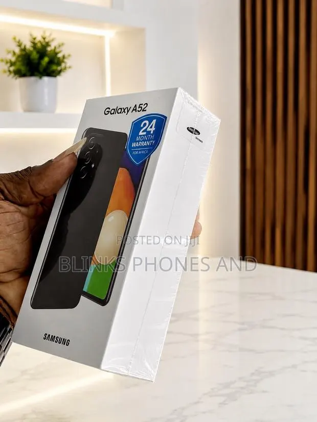 New Samsung Galaxy A52 5G 128 GB Silver · Photo 1