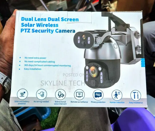 True Color Ubox Dual Lens CCTV Camera With Dual Solar Panels · Photo 1