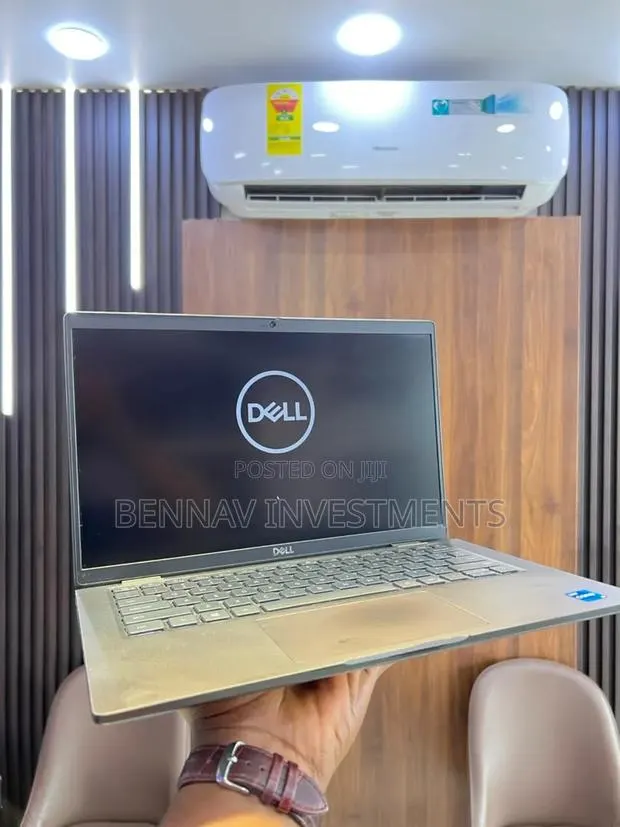 Laptop Dell Latitude 7420 16GB Intel Core i5 SSD 256GB · Photo 1