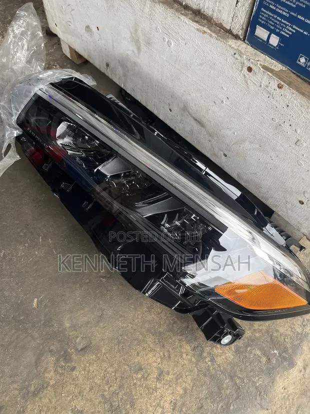 Honda Civic 2022 2023 2024 2025 Headlight Pair · Photo 1