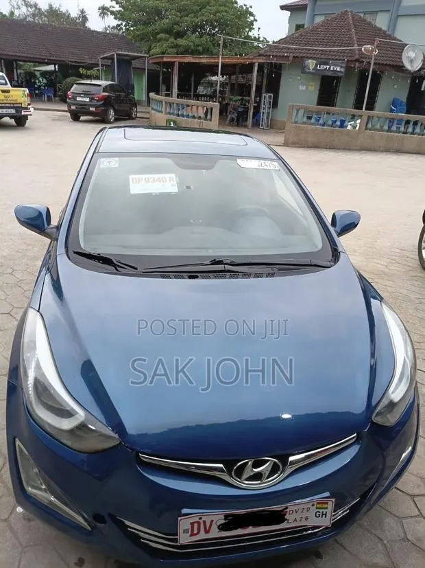 Hyundai Elantra Limited Sedan FWD (1.8L 4cyl 6A) 2016 Blue