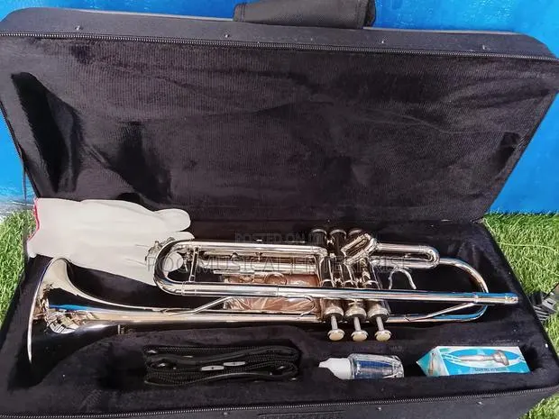 Yahama Trumpet · Photo 1