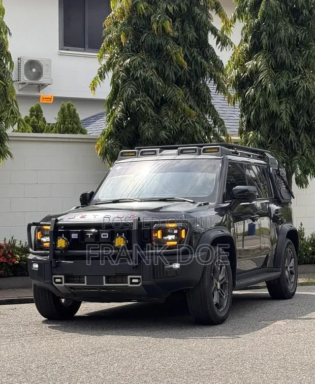 Jetour T2 2.0 Petrol AWD 2025 Black
