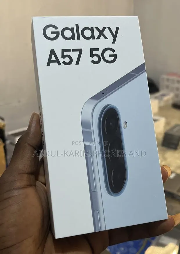 New Samsung Galaxy A57 256 GB White · Photo 1