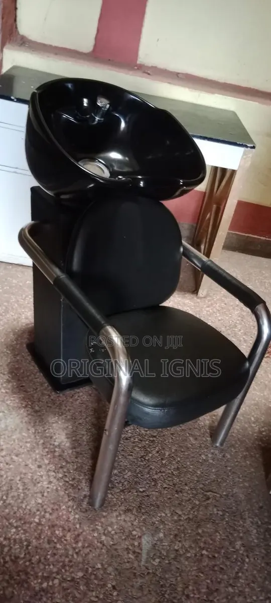 Salon and Barber Washing Basin · Photo 4