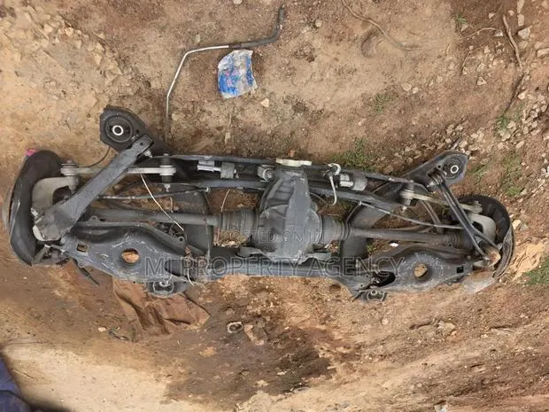 2014 Mercedes Benz C350 Back Axle