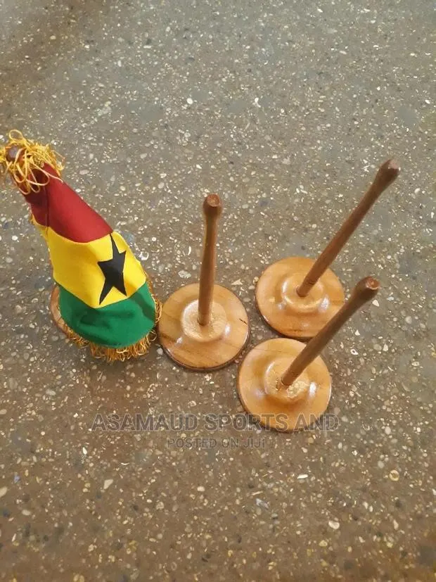Original Flag Stand at Cool Price · Photo 1