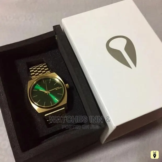 Nixon Time Teller · Photo 1