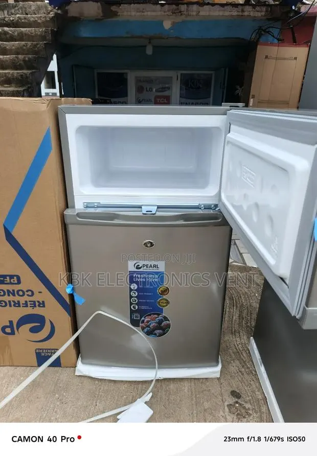 Pearl 85liter Table Top Double Door · Photo 1