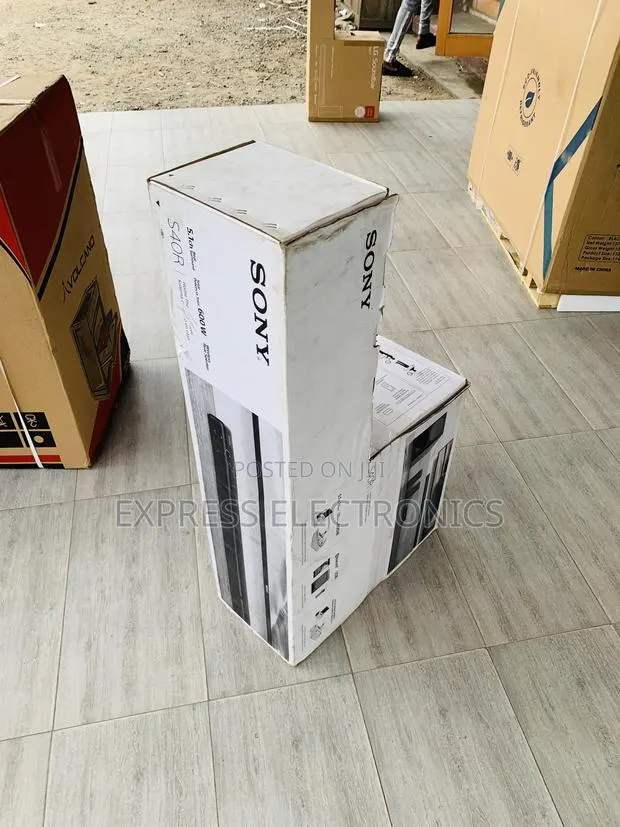 Sony HT-S40R Is a 600W 5.1-Channel Home Cinema Soundbar System · Photo 1