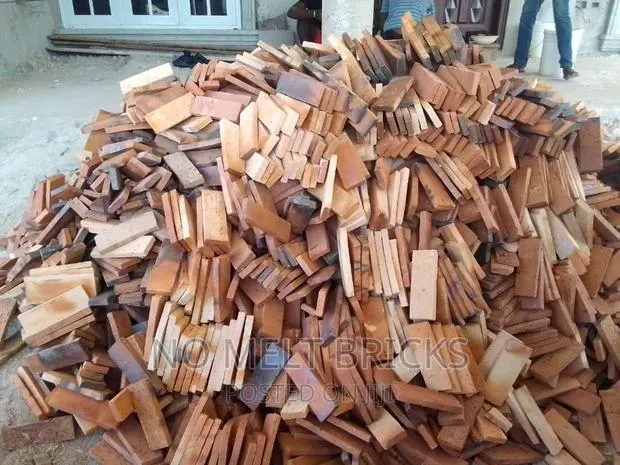 Clay Burnt Cladding Tiles · Photo 1