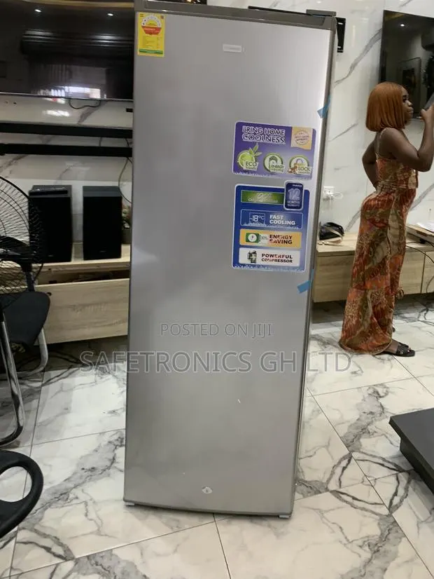 Recommend Good Pearl Puf-370-1a Efficient Upright Standing Freezer · Photo 1