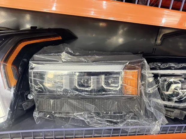 Toyota Land Cruiser Prado 2024-2025 Full Led Head Light Pair · Photo 1