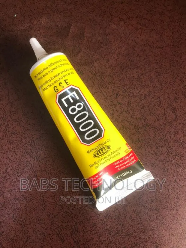 E8000 Multi Purpose Glue · Photo 1