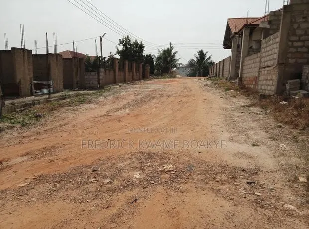 Plot of Land for Sale at Nyankyereniase · Photo 1