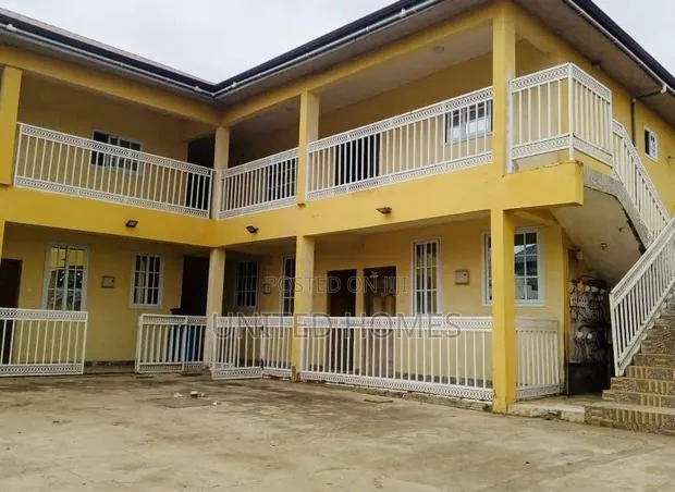 6 Units Chamber and Hall and 2 Bedrooms for Sale · Photo 1