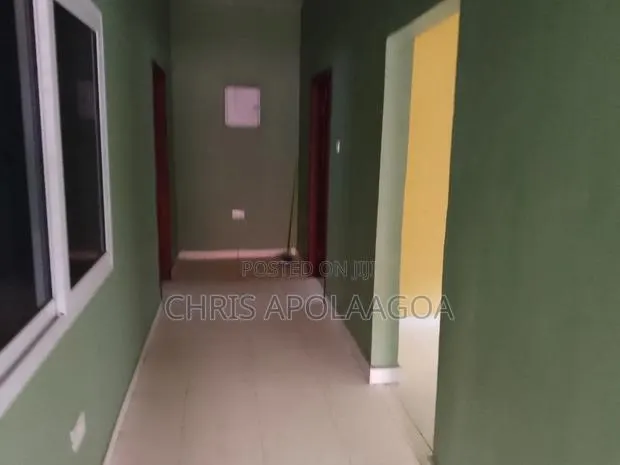 3bdrm House in Adom Estate -, Tema Metropolitan for rent · Photo 1