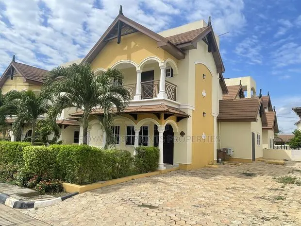 4bdrm House in Paradise Estate, Ashaley Botwe for rent · Photo 1