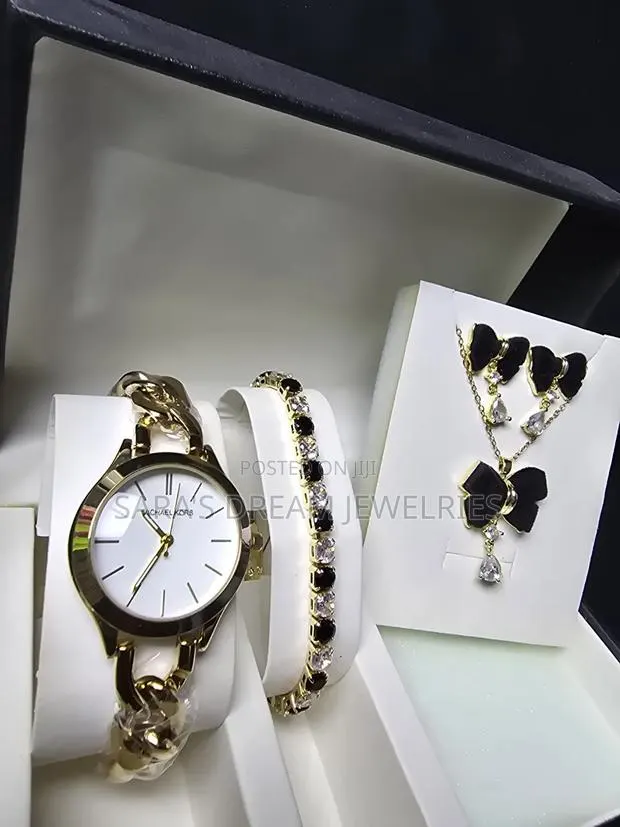 Jewelry Sets · Photo 1
