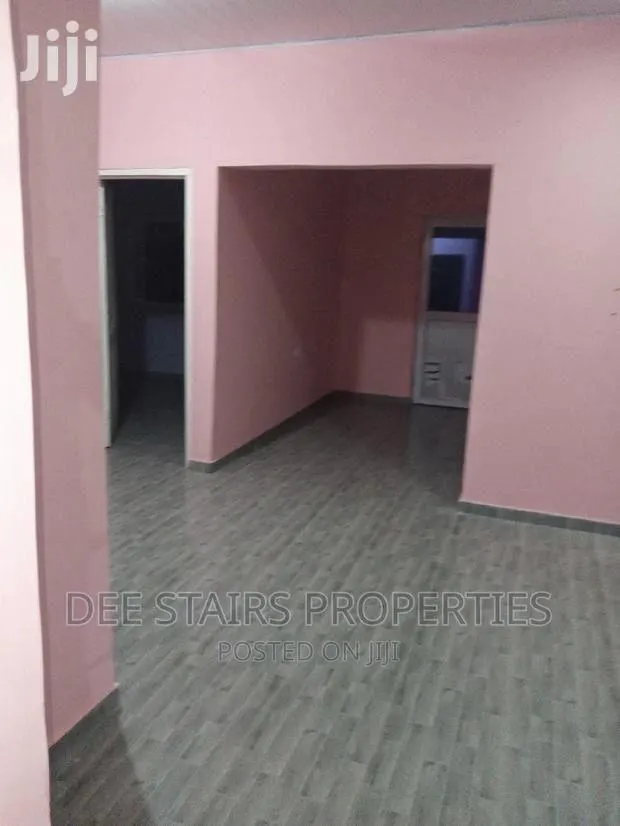 Cleaner Service We Clean Offices House,Churches at a Good R · Photo 1