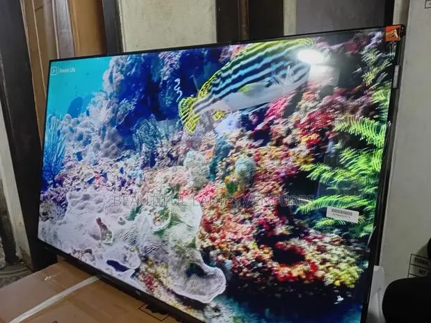 TCL 43-Inch Flat Screen Tv – Perfect for Living Rooms · Photo 1