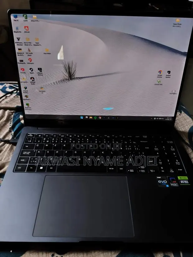 Laptop Samsung Galaxy Book4 Ultra 16GB Intel Core i7 SSD 512GB · Photo 1