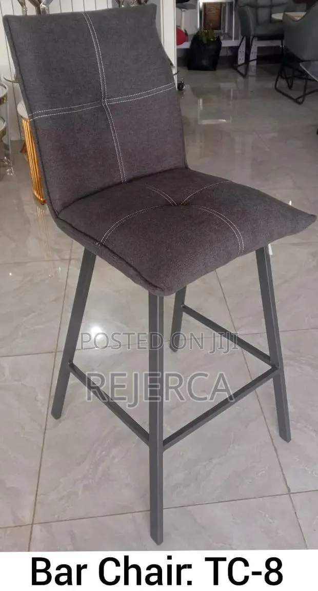 Bar Stool Chair · Photo 1