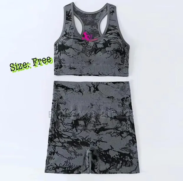 Ladies Yoga Sports Bra With Biker Shorts · Photo 1