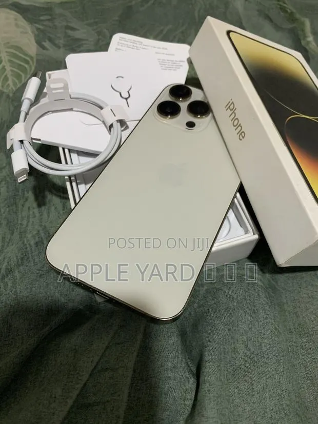 New Apple iPhone 14 Pro Max 128 GB Gold · Photo 1