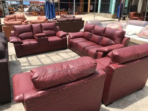 Seven Seater Leather Sofa · Photo 1