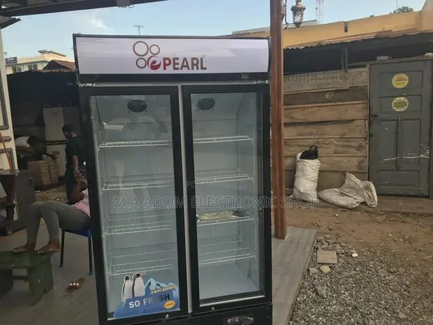 Low Noise Pearl PVC 73 568litres Display Fridge · Photo 1
