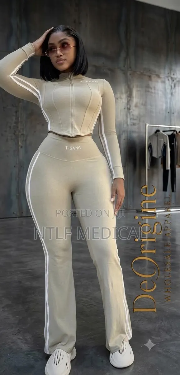 2pcs Fashionable Women Sportswear (Available in 3 Colors) · Photo 1
