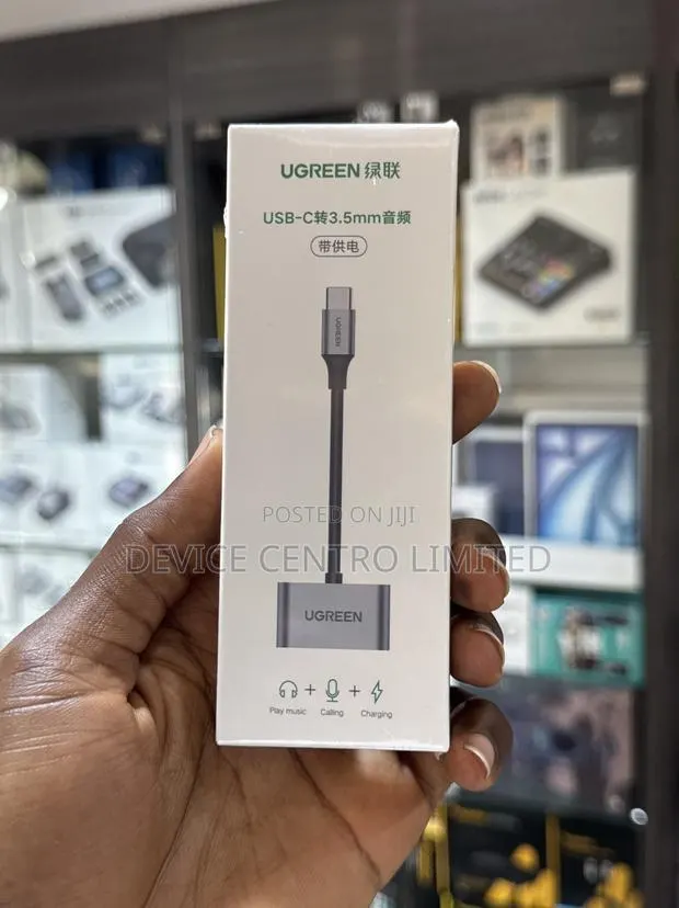 UGREEN USB C to 3.5mm Audio Adapter · Photo 1