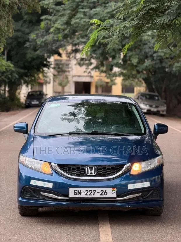 Honda Civic LX 4dr Sedan (1.8L 4cyl 5M) 2015 Blue · Photo 1