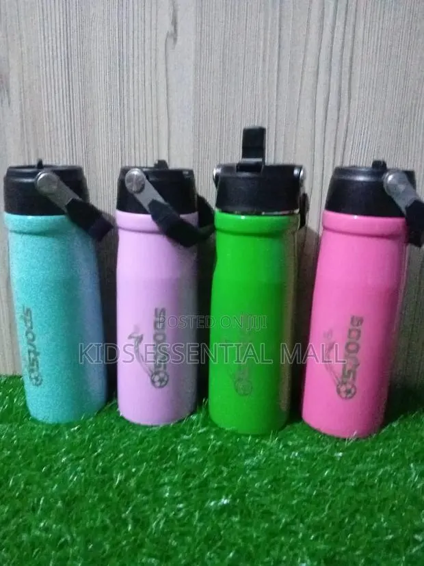 Stainless Steel Water Bottle for Kids · Photo 1