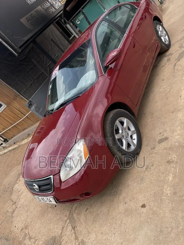 Nissan Altima 2.5 Automatic 2002 Red · Photo 1
