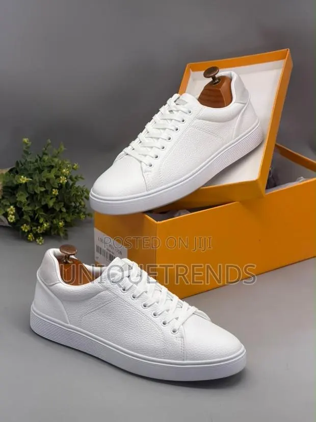 High Quality POLO Lace-Up Leather Sneakers (All White) · Photo 1
