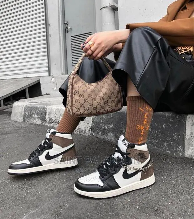 Nike Jay Travis · Photo 1