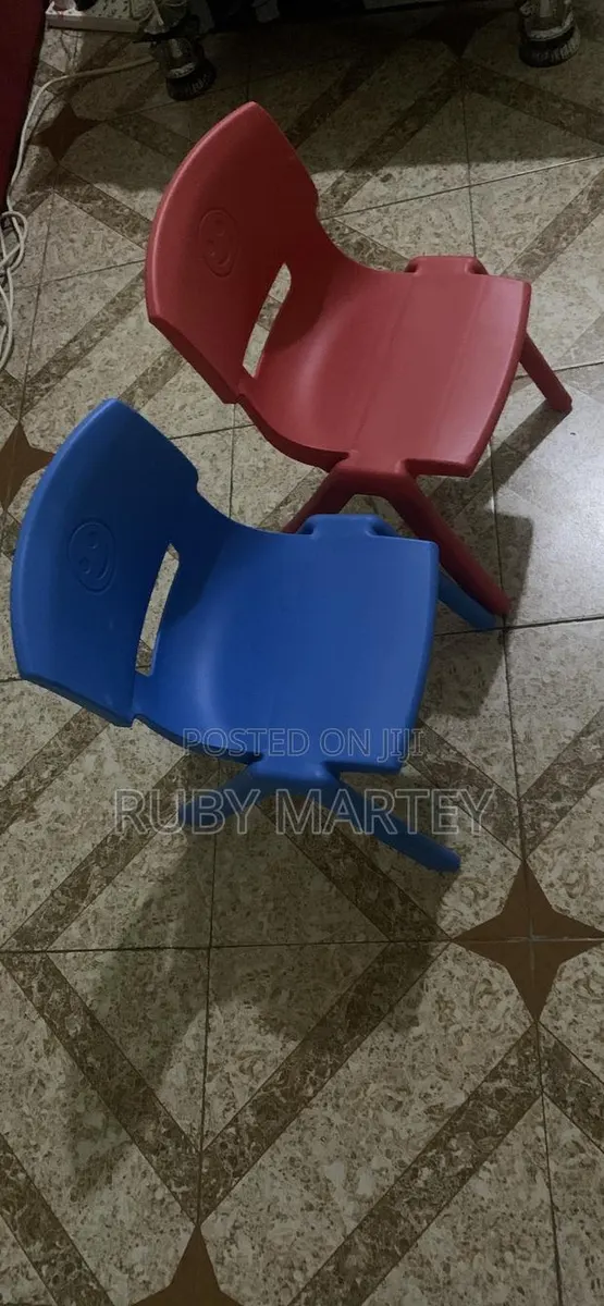 Kids Chair for Sell · Photo 1