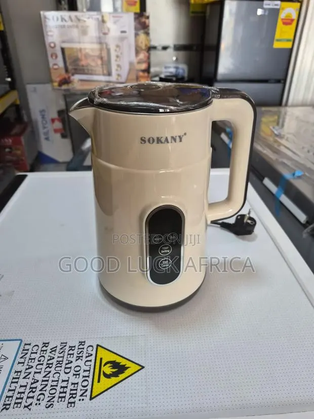1.7L Electric Kettle · Photo 2