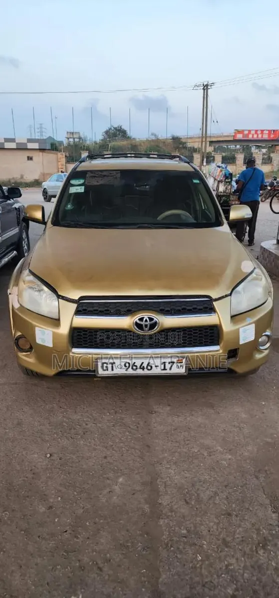 Toyota RAV4 2.5 Limited 4x4 2012 Gold · Photo 1