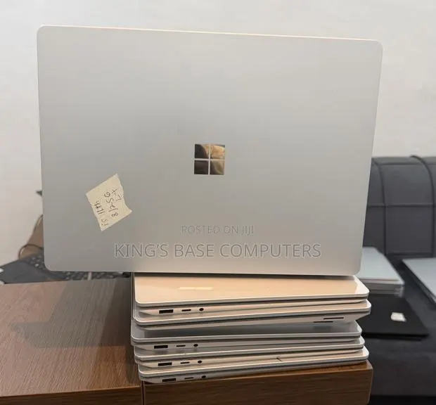 Laptop Microsoft Surface Laptop 4 8GB Intel Core i5 SSD 256GB · Photo 1