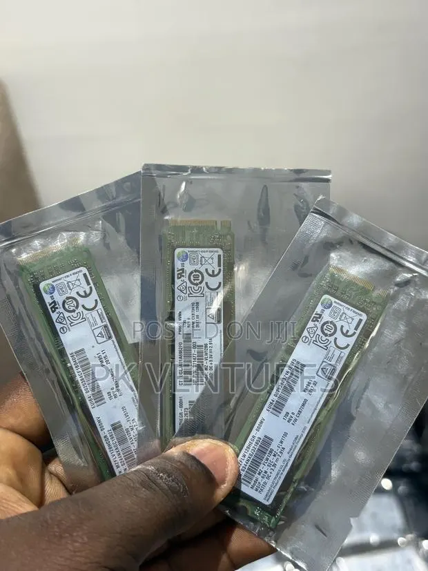 128gb M.2 Nvme SSD · Photo 1